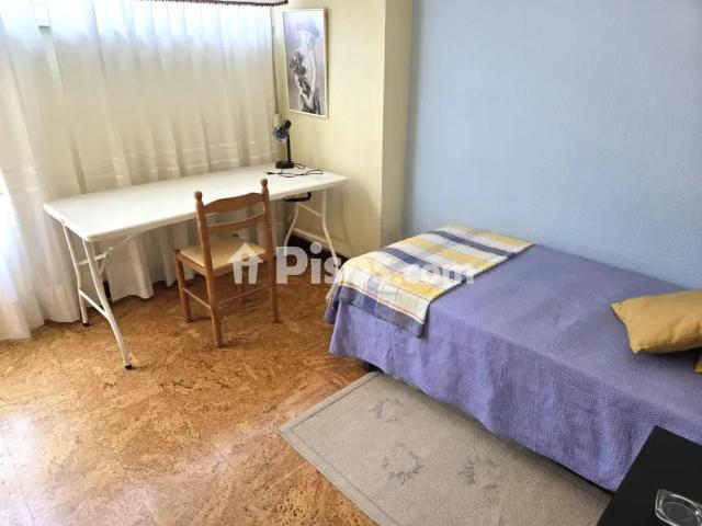 Piso en alquiler en Catro Camiños A Gaiteira