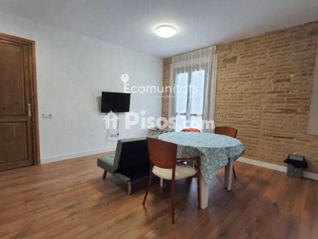 Piso en alquiler en Centre