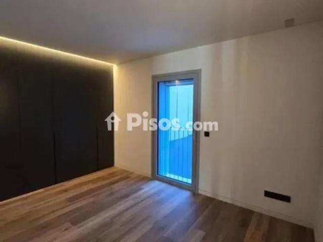 Piso en alquiler en Centre