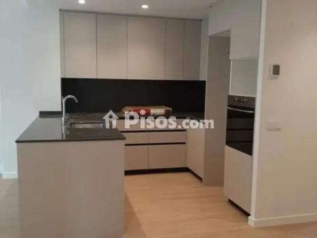 Piso en alquiler en Centre