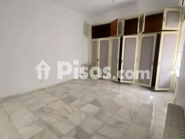Piso en alquiler en Centro