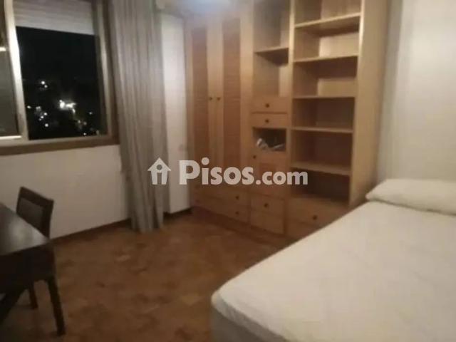 Piso en alquiler en Centro