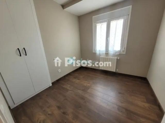 Piso en alquiler en Centro