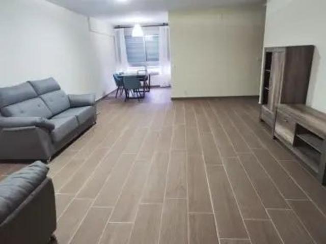 Piso en alquiler en Centro