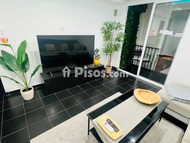 Piso en alquiler en Centro
