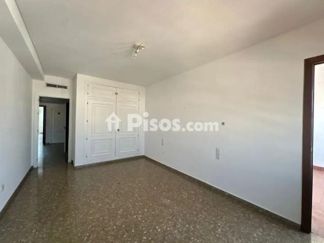 Piso en alquiler en Centro