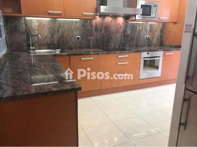 Piso en alquiler en Centro