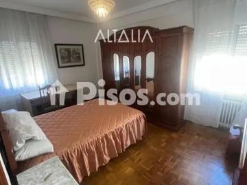 Piso en alquiler en Centro