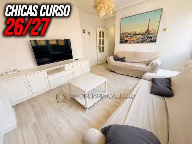 Piso en alquiler en Centro