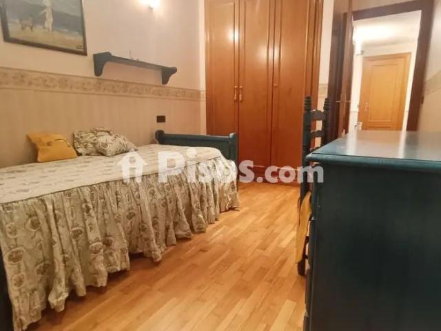 Piso en alquiler en Centro
