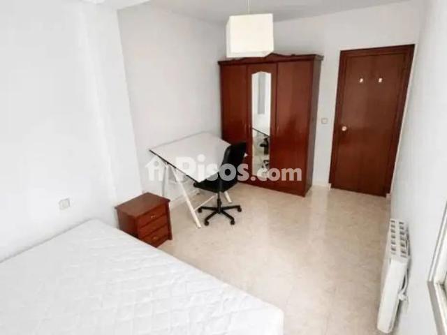 Piso en alquiler en Centro