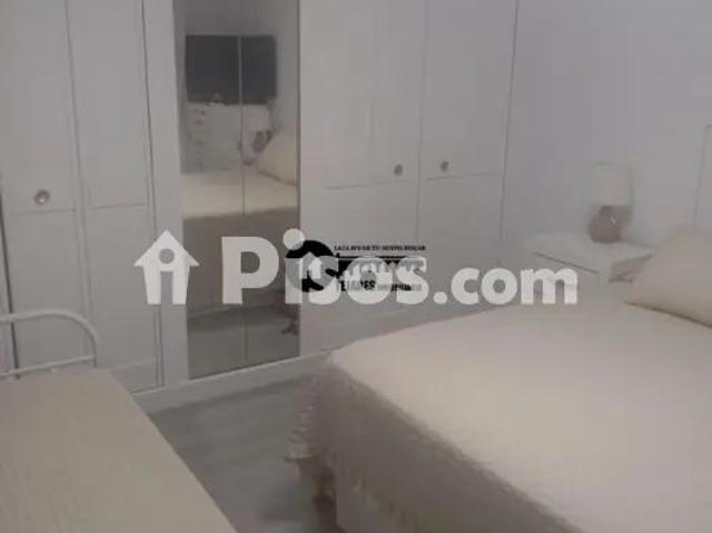 Piso en alquiler en Centro