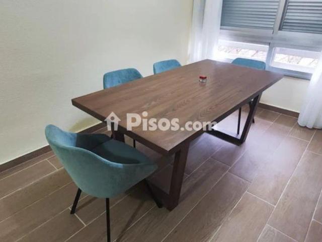 Piso en alquiler en Centro