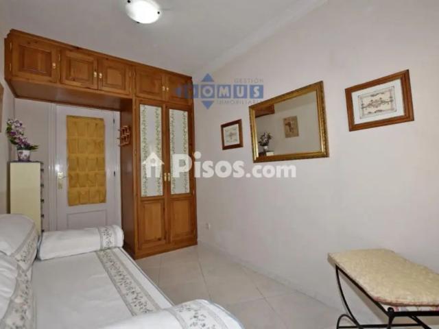 Piso en alquiler en Centro