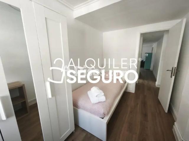 Piso en alquiler en Centro