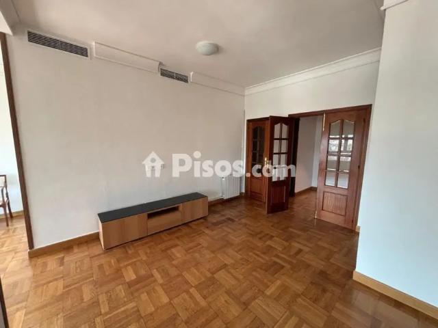 Piso en alquiler en Centro