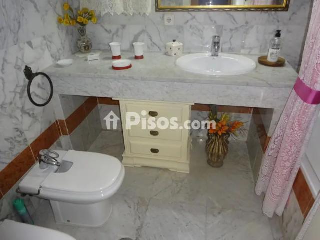 Piso en alquiler en Centro