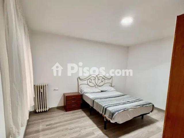 Piso en alquiler en Centro