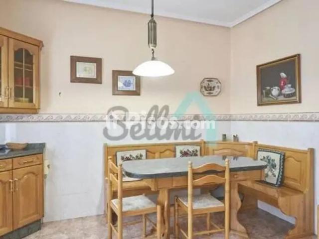 Piso en alquiler en Centro