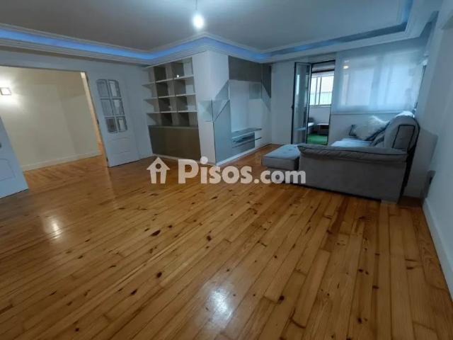 Piso en alquiler en Centro