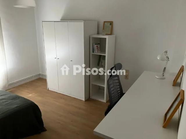 Piso en alquiler en Centro