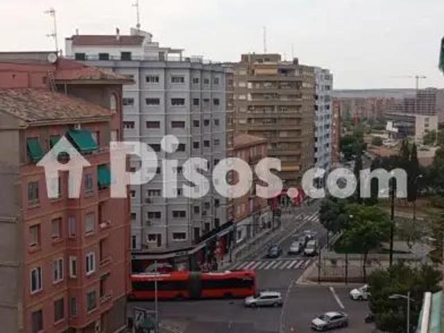 Piso en alquiler en Centro