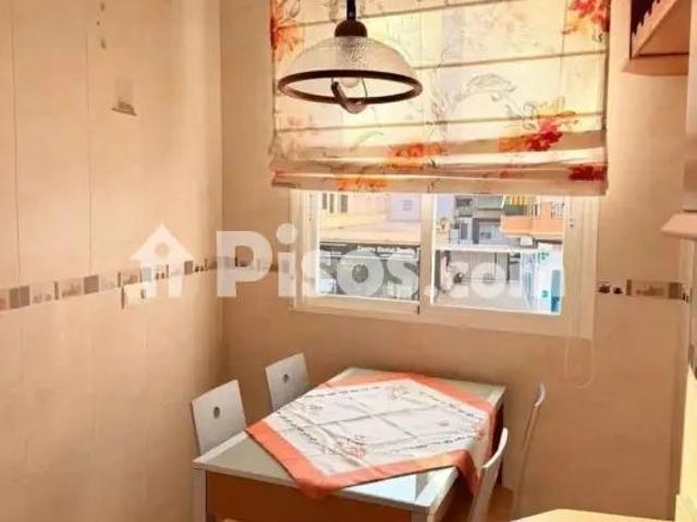 Piso en alquiler en Centro