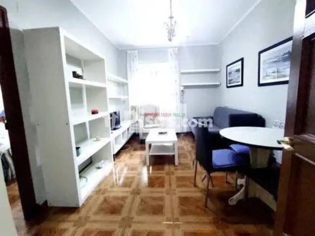 Piso en alquiler en Centro