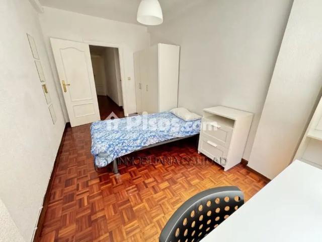 Piso en alquiler en Centro