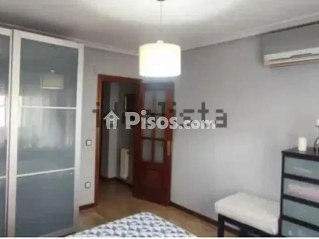 Piso en alquiler en Centro