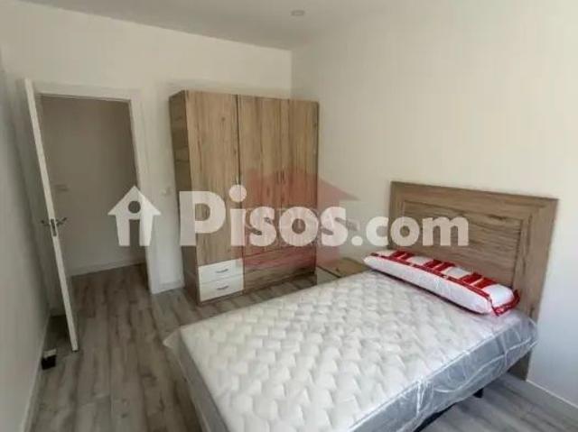 Piso en alquiler en Centro