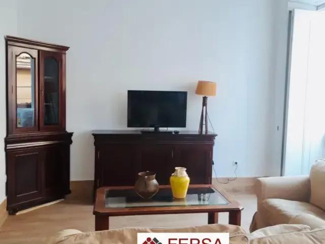 Piso en alquiler en Centro