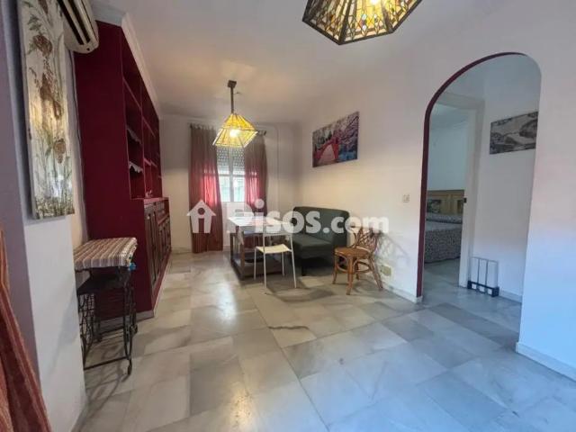 Piso en alquiler en Centro