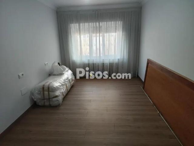 Piso en alquiler en Centro