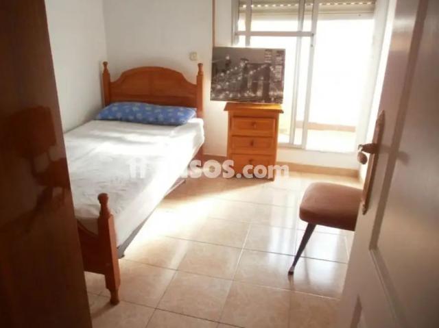 Piso en alquiler en Centro