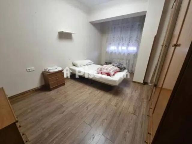 Piso en alquiler en Centro