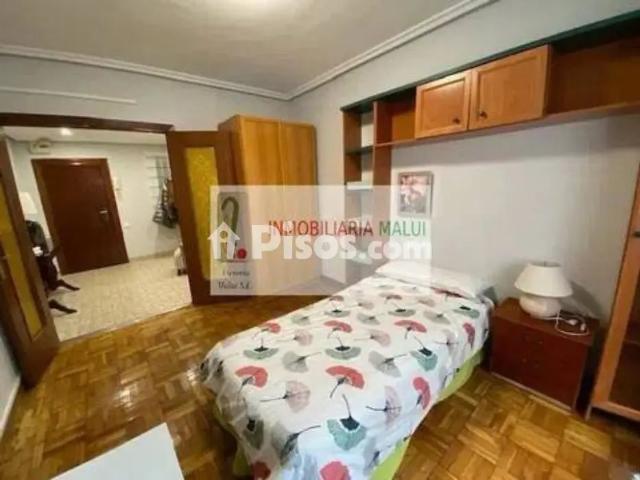 Piso en alquiler en Centro