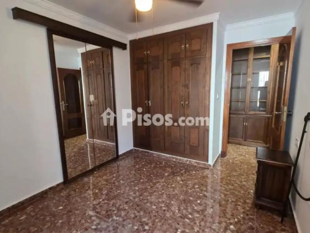 Piso en alquiler en Centro