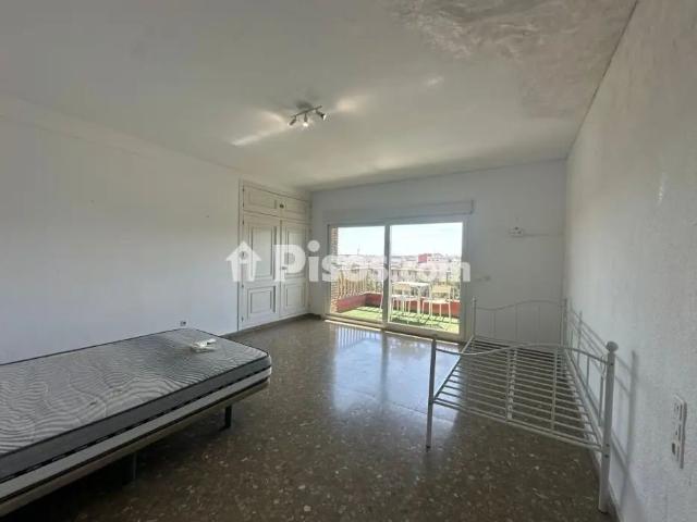 Piso en alquiler en Centro