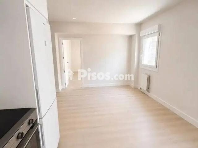 Piso en alquiler en Centro