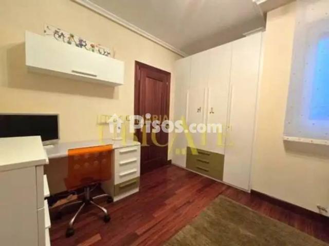 Piso en alquiler en Centro
