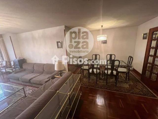 Piso en alquiler en Centro 2