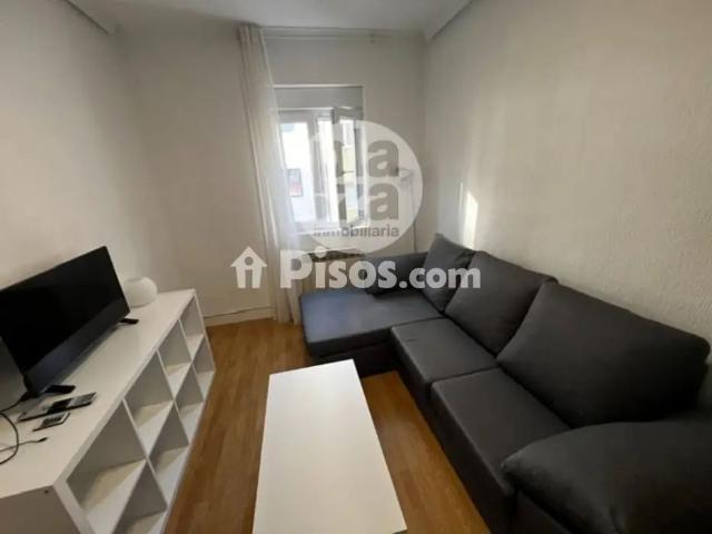 Piso en alquiler en Centro 2