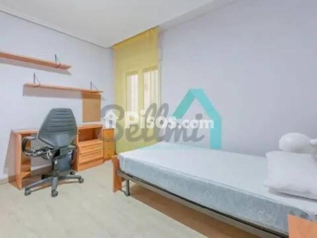 Piso en alquiler en Centro