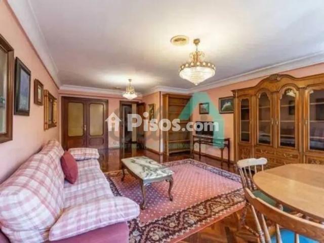 Piso en alquiler en Centro