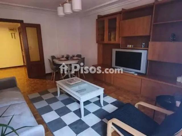 Piso en alquiler en Centro