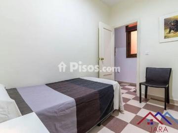 Piso en alquiler en Centro