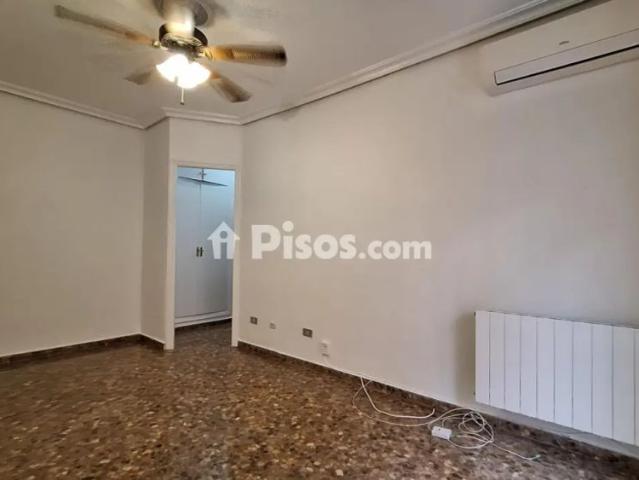 Piso en alquiler en Centro