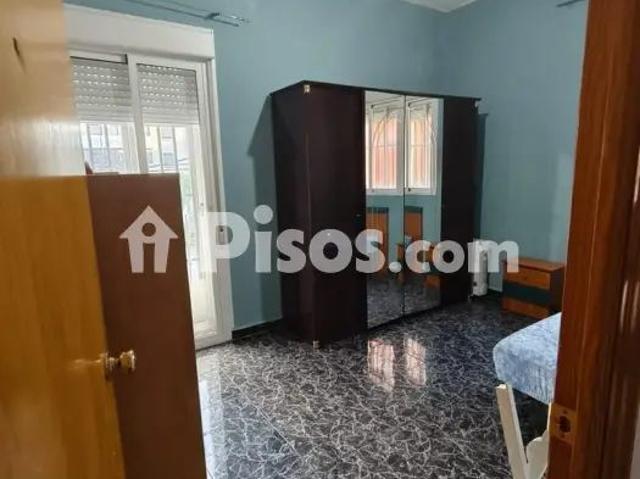 Piso en alquiler en Centro
