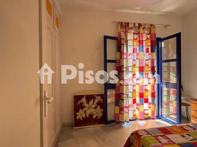 Piso en alquiler en Centro C Larga